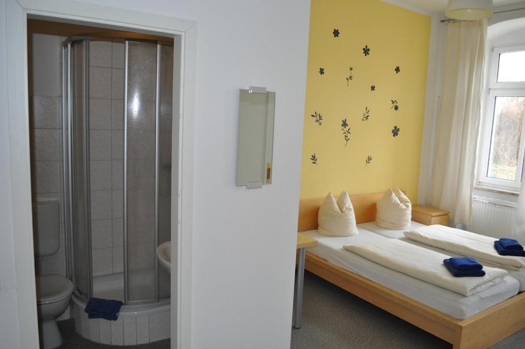 A Bed Privatzimmer Dresden - Nichtraucherpension Quarto foto